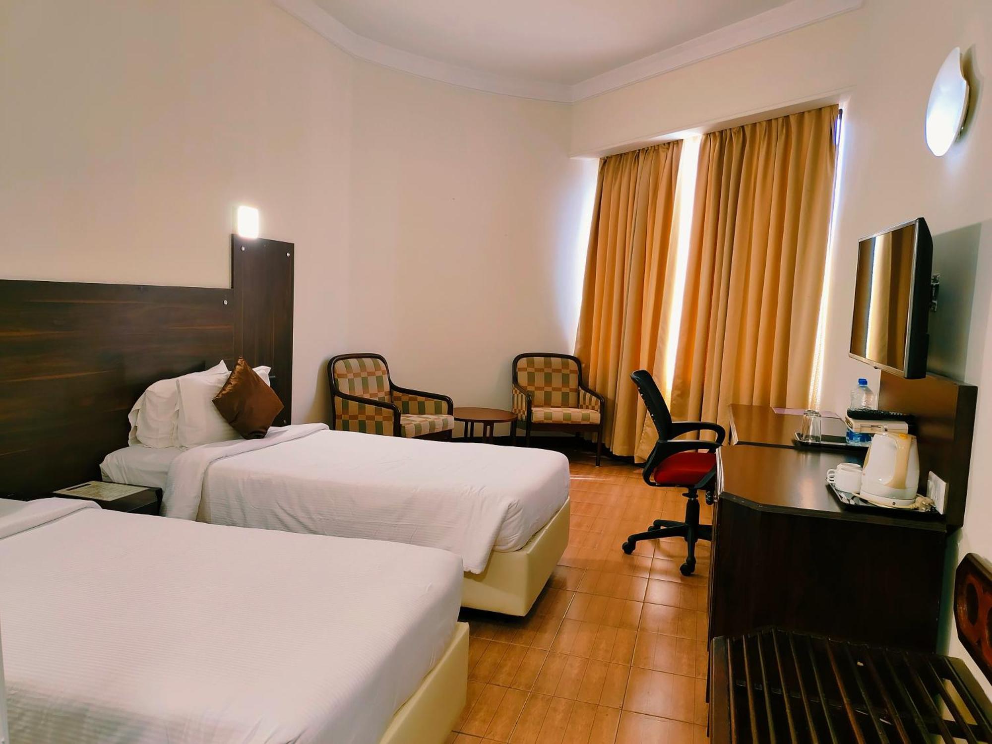 Presidency Kochi City Centre Eksteriør billede