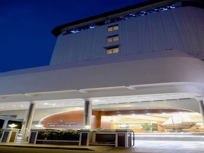 Presidency Kochi City Centre Eksteriør billede