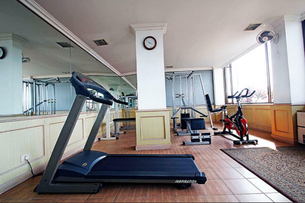 Presidency Kochi City Centre Eksteriør billede